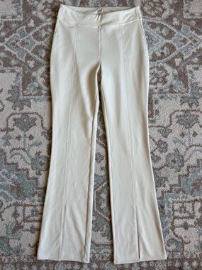 Alo Yoga Airbrush High-Waist Flutter Flare Legging Tan Sand Size M Slit Front